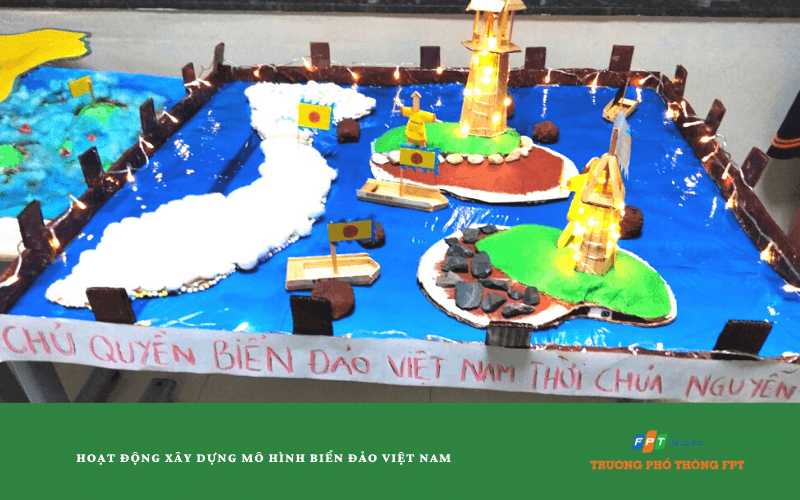 Hình ảnh mô hình biển đảo do học sinh tự tay thực hiện