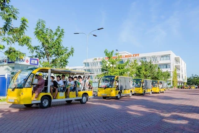 Truong-Pho-thong-FPT-Can-Tho-to-chuc-chuoi-tham-quan-trai-nghiem-1